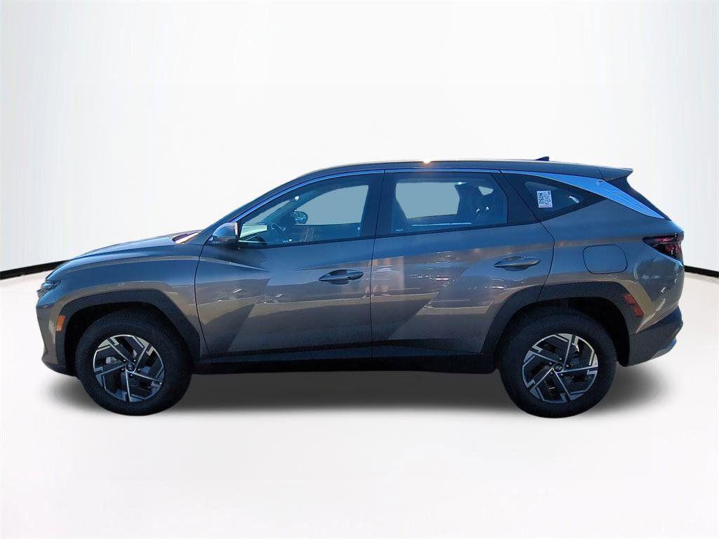 new 2026 Hyundai TUCSON Hybrid car, priced at $30,739