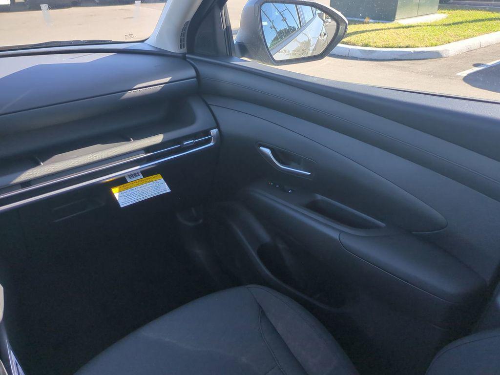 new 2026 Hyundai TUCSON Hybrid car, priced at $30,739