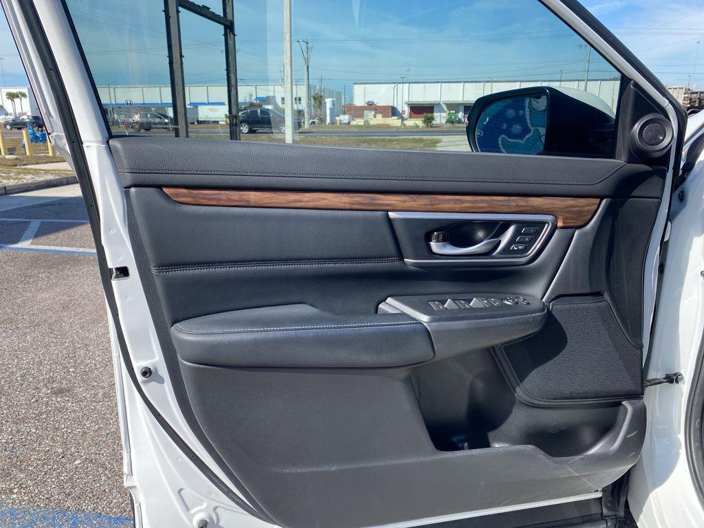 used 2021 Honda CR-V car, priced at $21,991