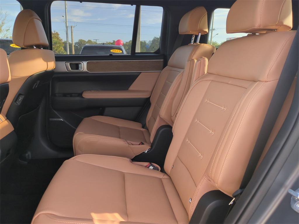 new 2026 Hyundai SANTA FE HEV car, priced at $46,425