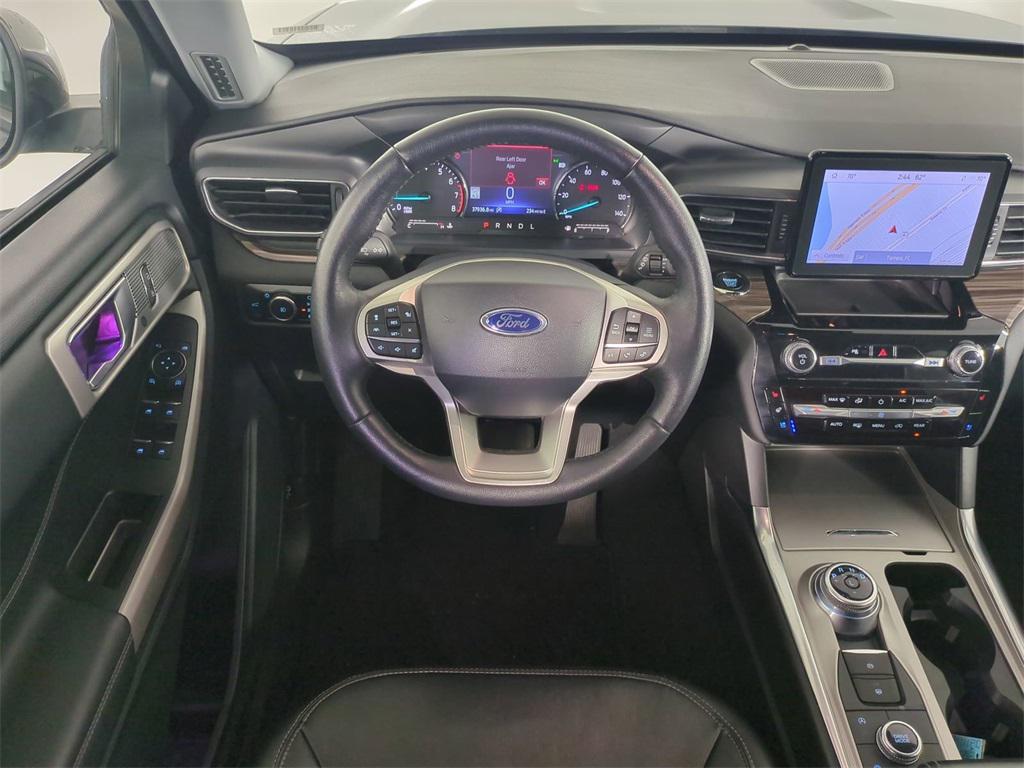 used 2024 Ford Explorer car, priced at $30,783