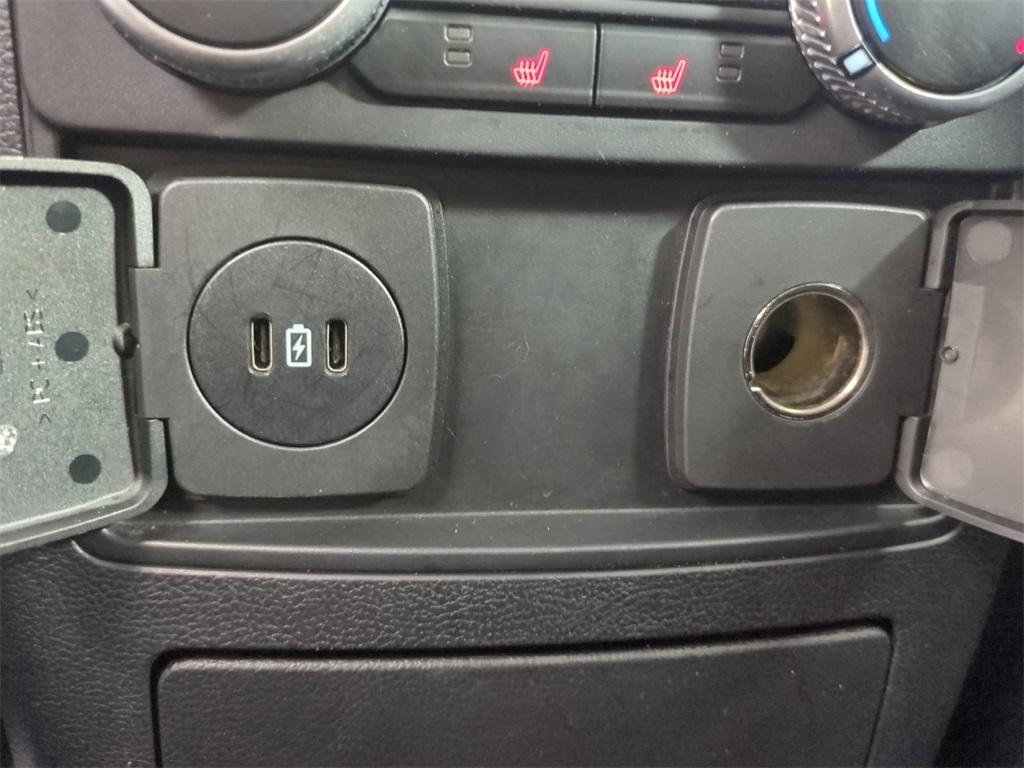 used 2024 Ford Explorer car, priced at $30,783