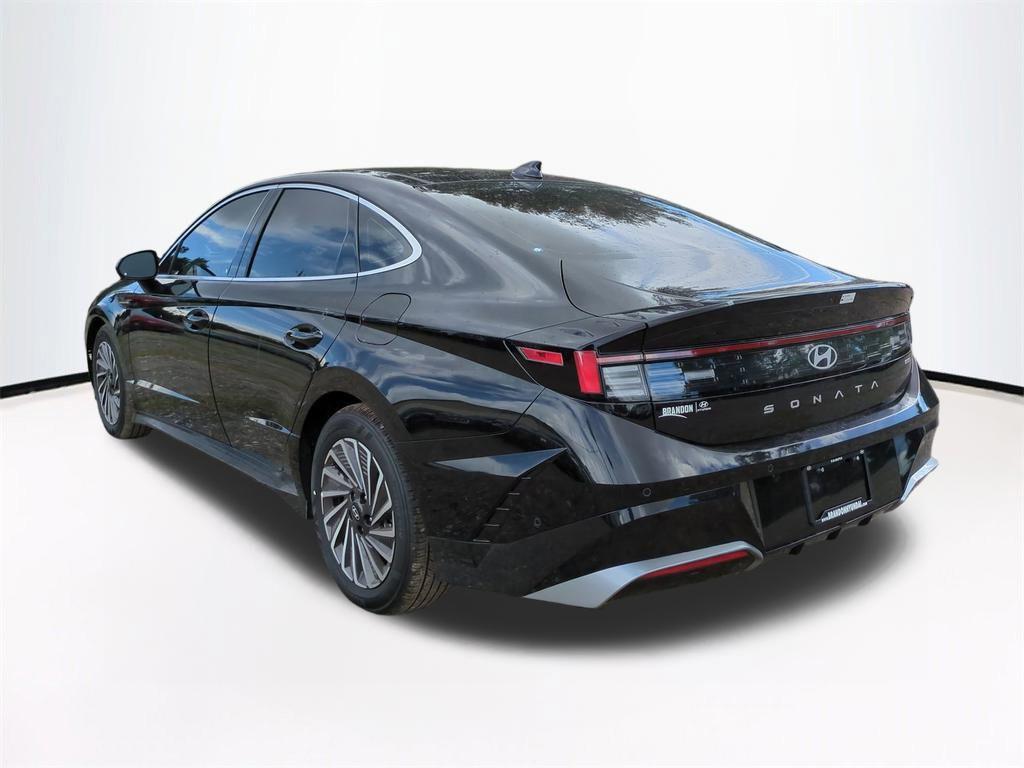 new 2025 Hyundai Sonata Hybrid car, priced at $33,563