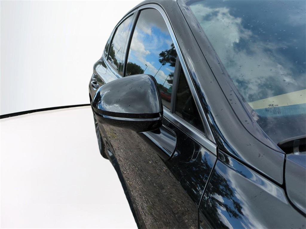 new 2025 Hyundai Sonata Hybrid car, priced at $33,563