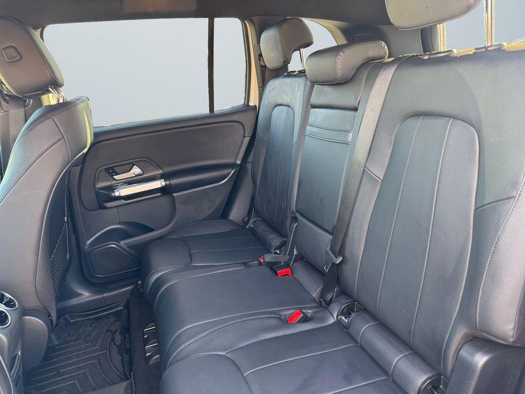 used 2022 Mercedes-Benz GLB 250 car, priced at $27,600