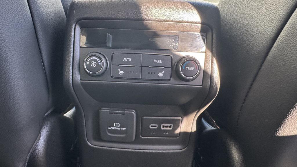 used 2023 GMC Acadia car, priced at $33,900