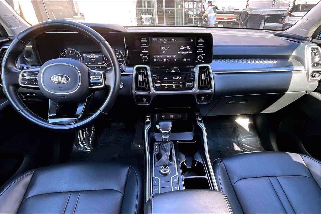used 2021 Kia Sorento car, priced at $22,760