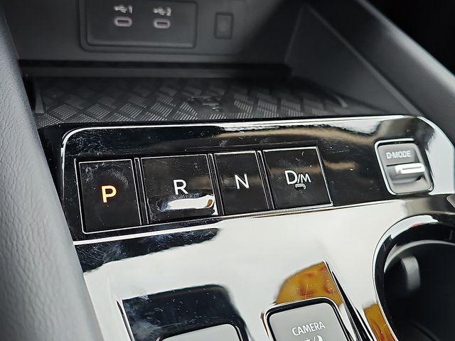 used 2025 Nissan Murano car, priced at $35,533