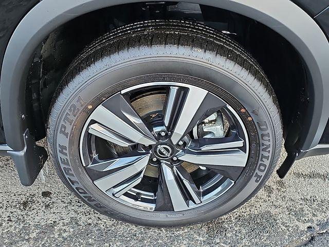 used 2025 Nissan Rogue car, priced at $37,995