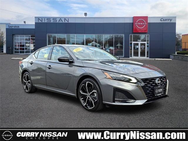 used 2025 Nissan Altima car, priced at $29,995