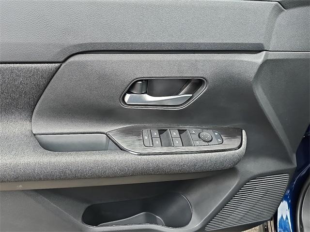 new 2026 Nissan Kicks car, priced at $27,226