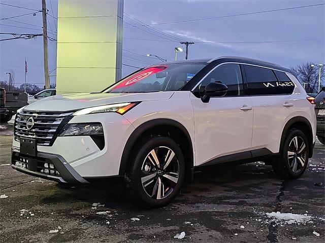 used 2025 Nissan Rogue car, priced at $39,995