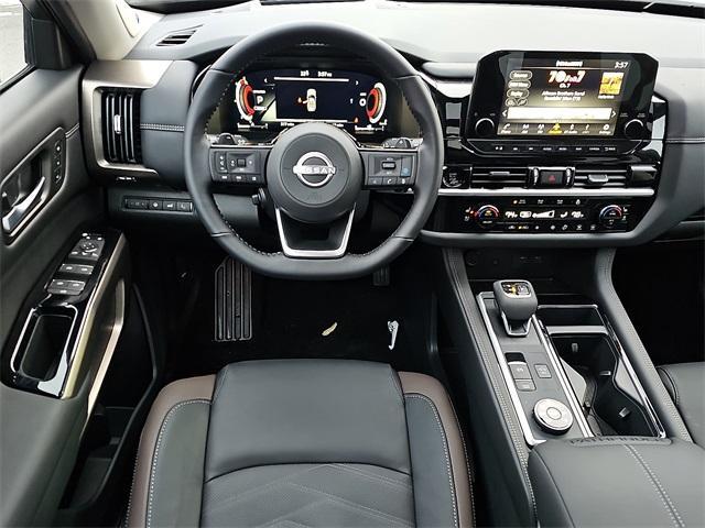new 2025 Nissan Pathfinder car, priced at $45,623