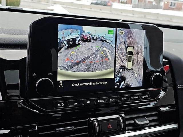 new 2025 Nissan Pathfinder car, priced at $45,623