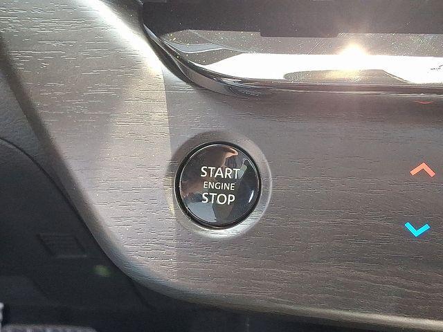 new 2025 Nissan Murano car, priced at $40,255