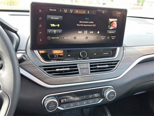 new 2025 Nissan Altima car, priced at $29,733