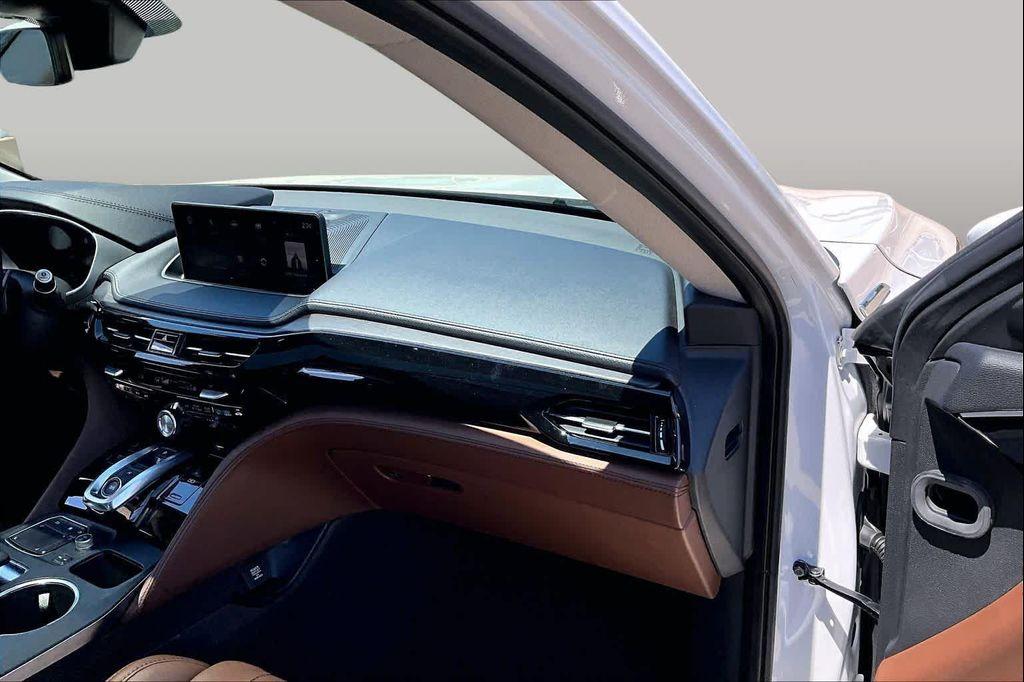 used 2024 Acura MDX car, priced at $53,108
