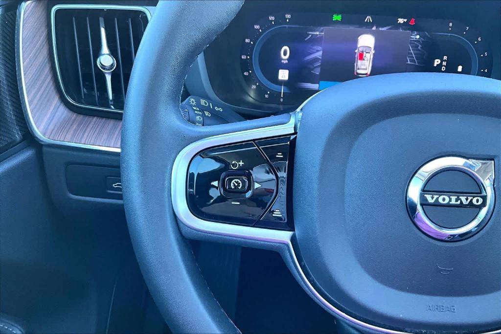 used 2023 Volvo XC60 car, priced at $35,971