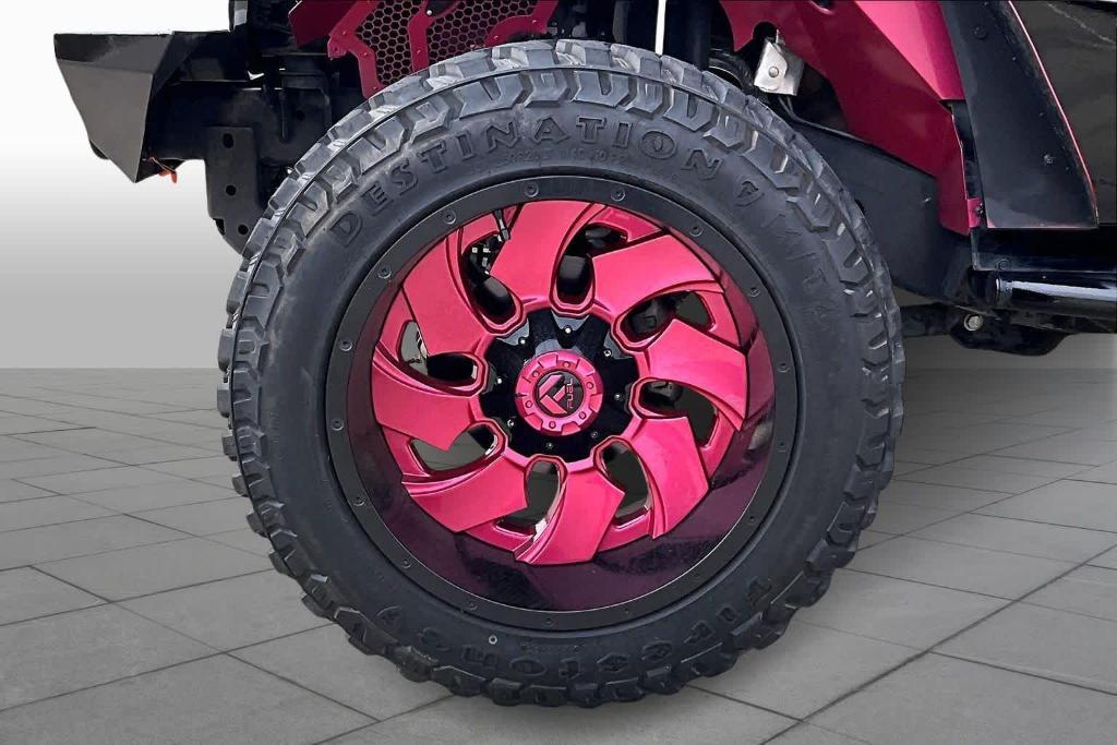 used 2018 Jeep Wrangler JK Unlimited car, priced at $24,998