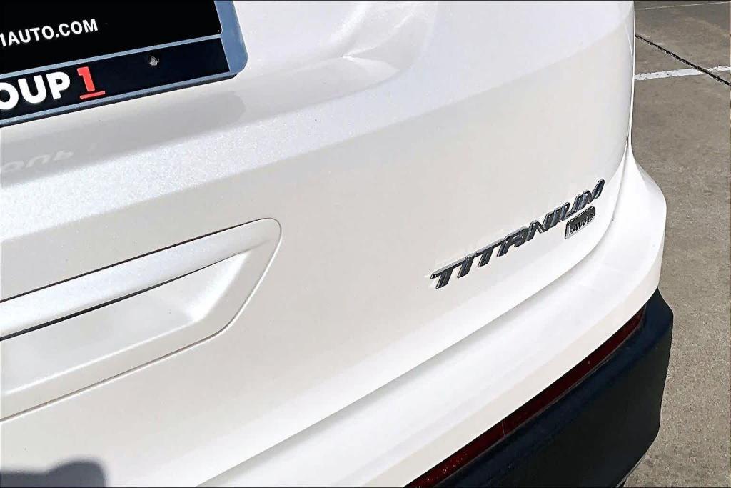 used 2017 Ford Edge car, priced at $12,995