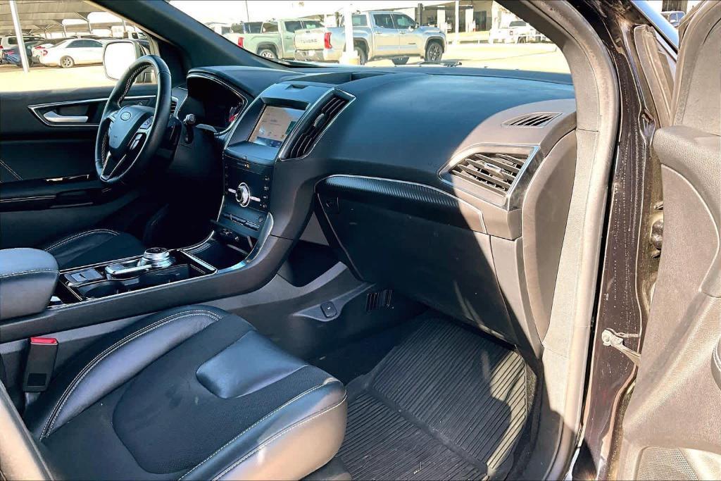 used 2020 Ford Edge car, priced at $26,899