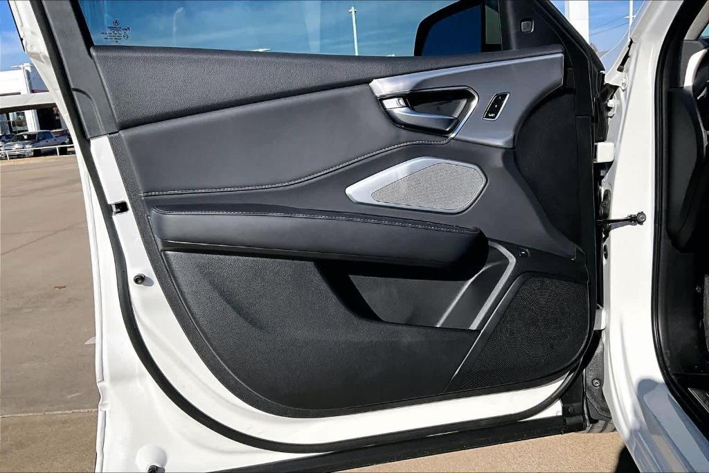 new 2026 Acura RDX car, priced at $49,650