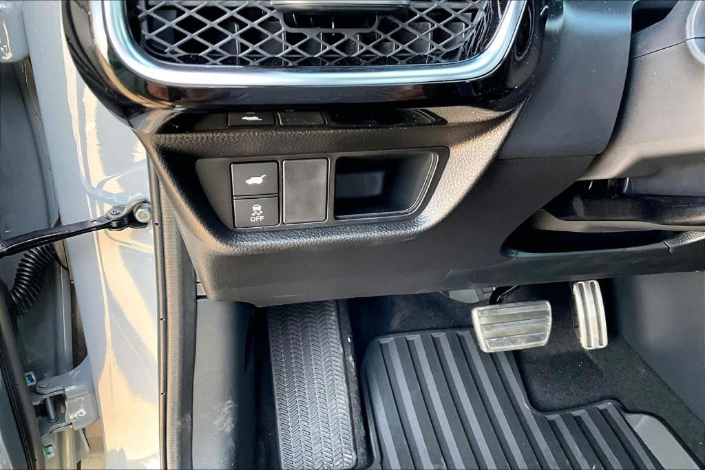 new 2026 Acura ADX car, priced at $46,450