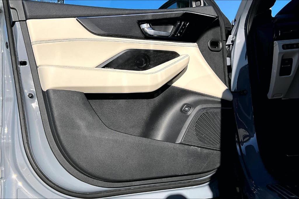 new 2026 Acura MDX car, priced at $77,800