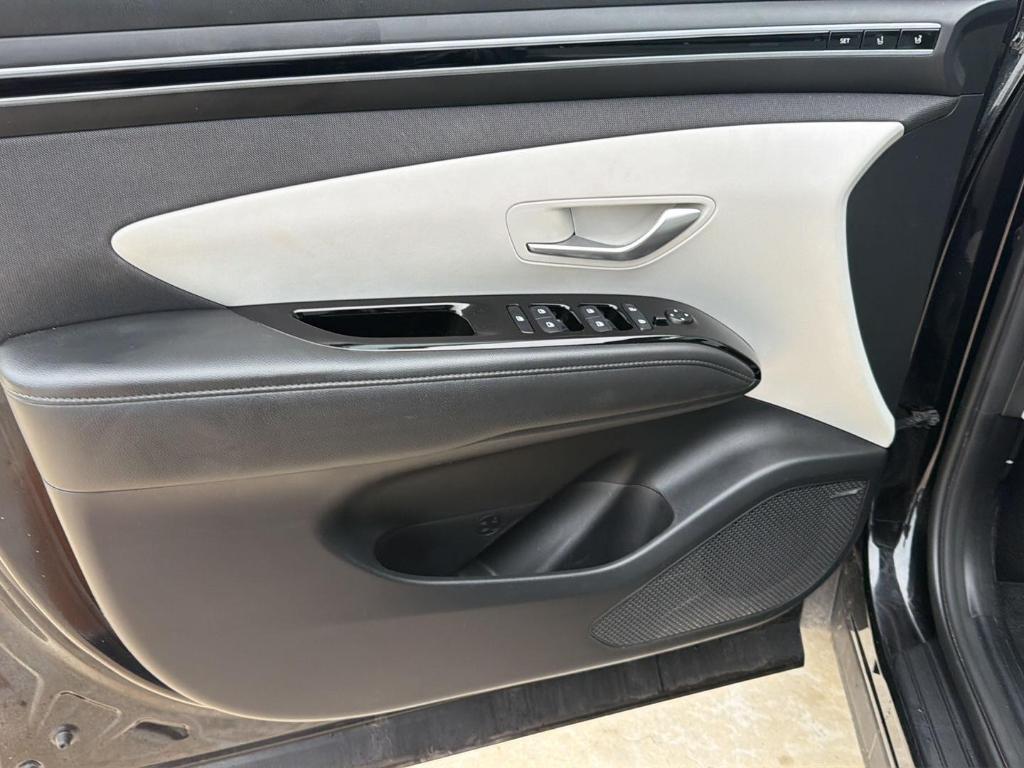 used 2022 Hyundai TUCSON Hybrid car, priced at $27,998