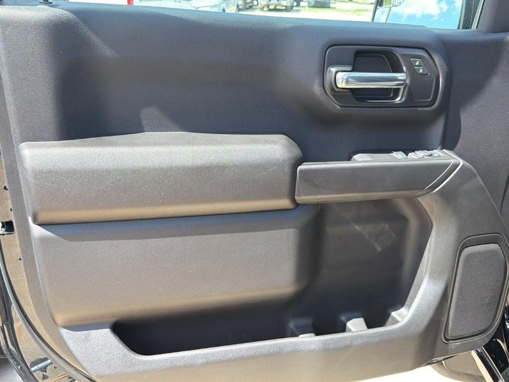 used 2025 Chevrolet Silverado 1500 car, priced at $35,769
