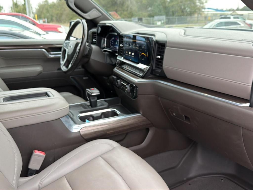 used 2022 Chevrolet Silverado 1500 car, priced at $37,439