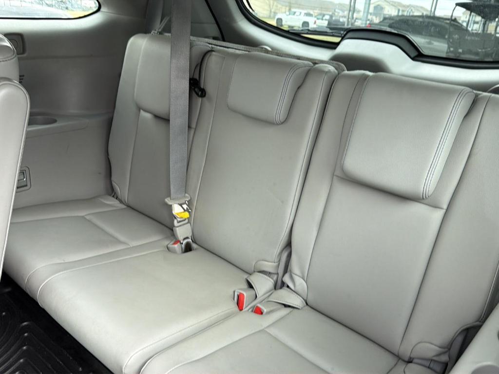 used 2015 Toyota Highlander car, priced at $20,460