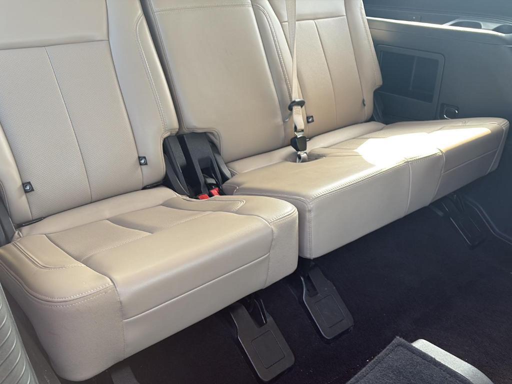 used 2022 Ford Expedition car, priced at $37,998