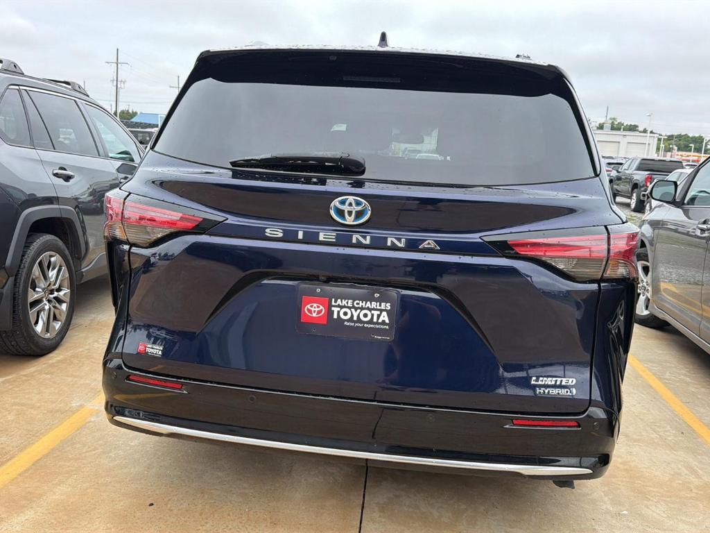 used 2022 Toyota Sienna car, priced at $46,995