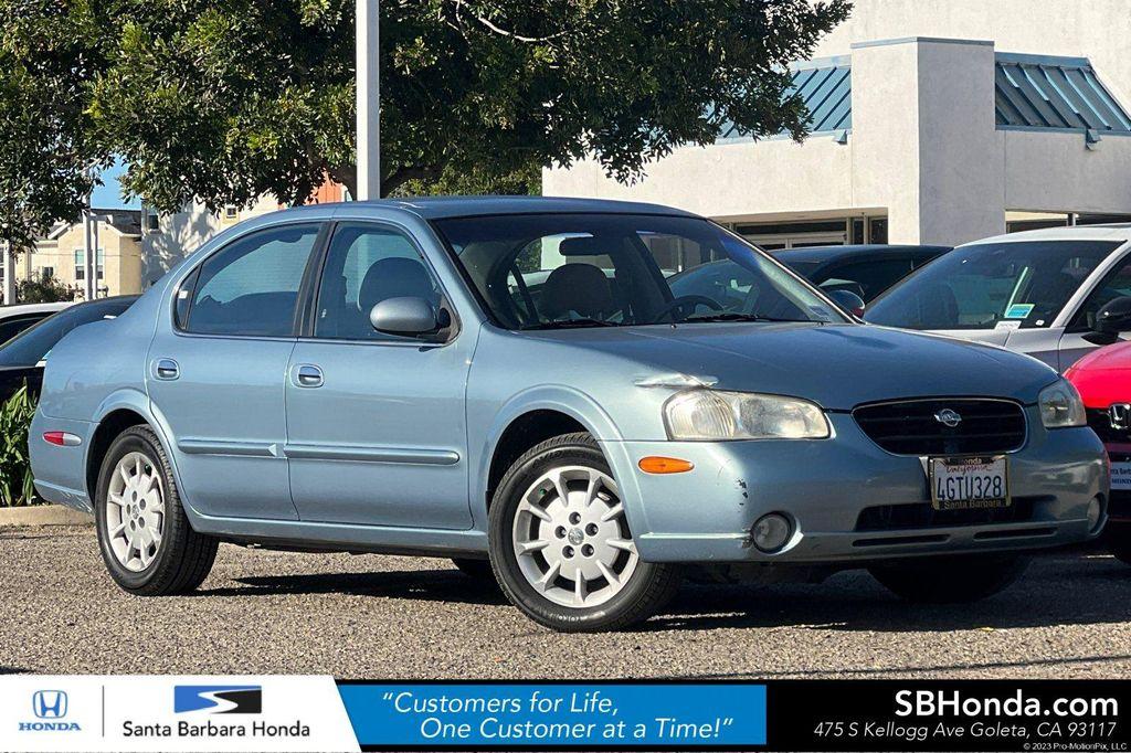 used 2000 Nissan Maxima car, priced at $4,724