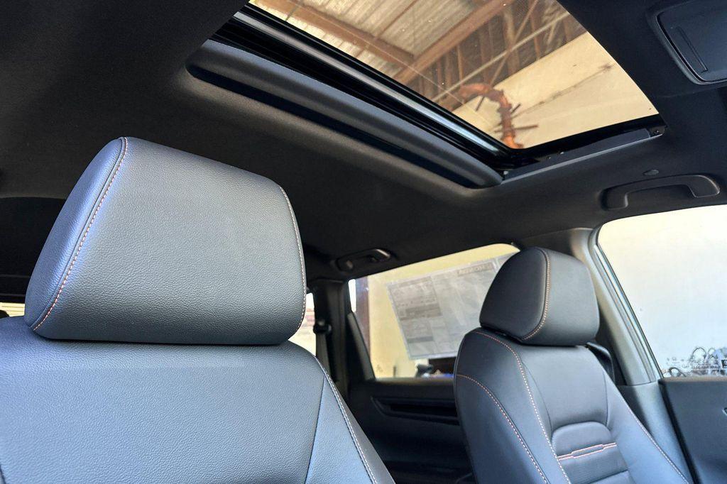 new 2026 Honda CR-V Hybrid car