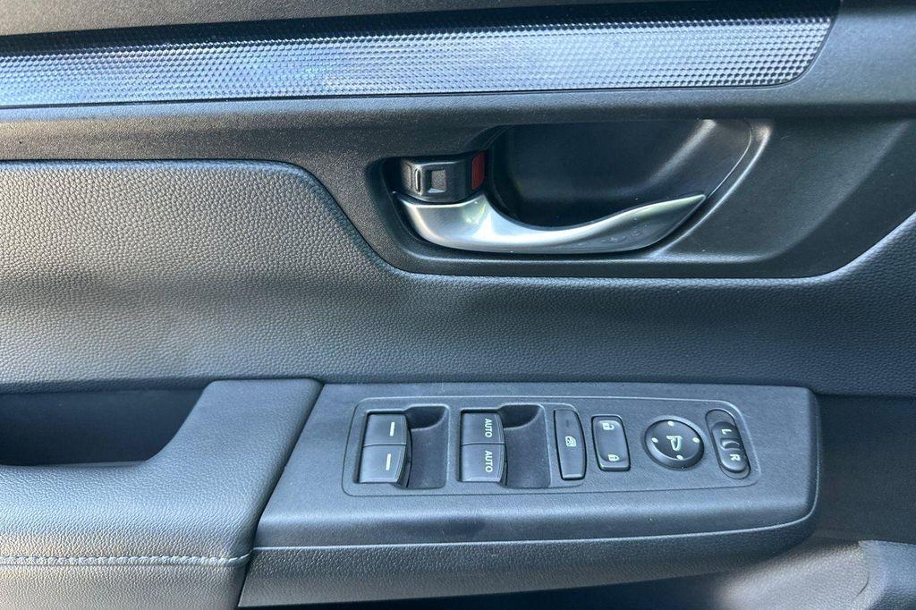 used 2024 Honda CR-V car, priced at $30,159