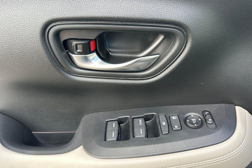 new 2026 Honda HR-V car