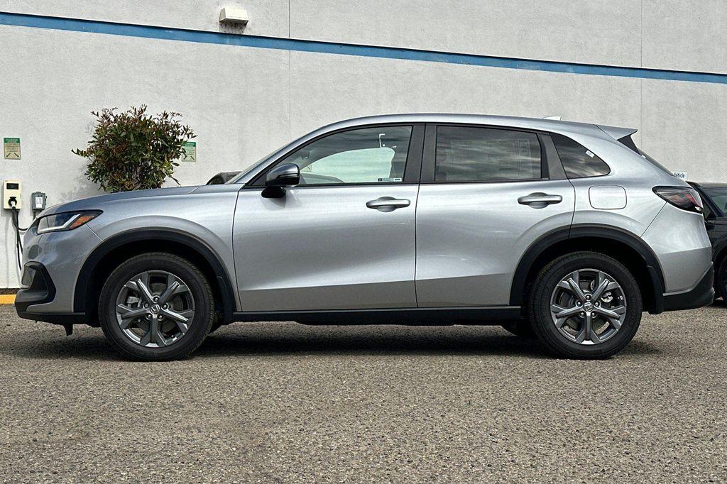 new 2026 Honda HR-V car