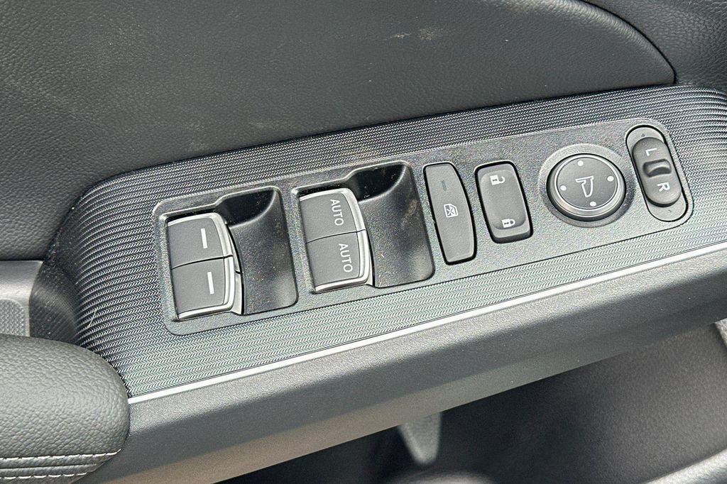 new 2026 Honda Civic Hybrid car