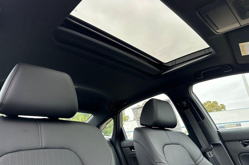 new 2026 Honda Civic Hybrid car