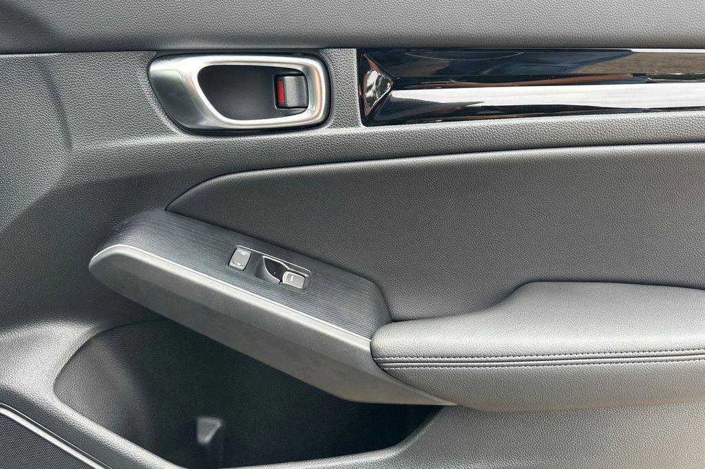 new 2026 Honda Civic Hybrid car