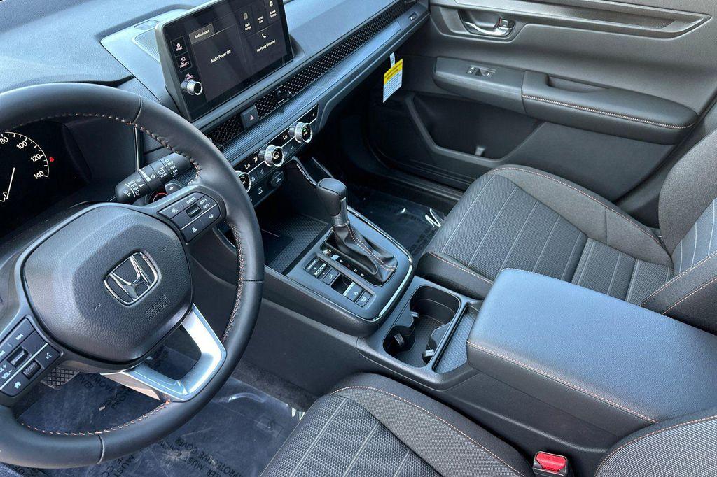 new 2026 Honda CR-V Hybrid car, priced at $38,665