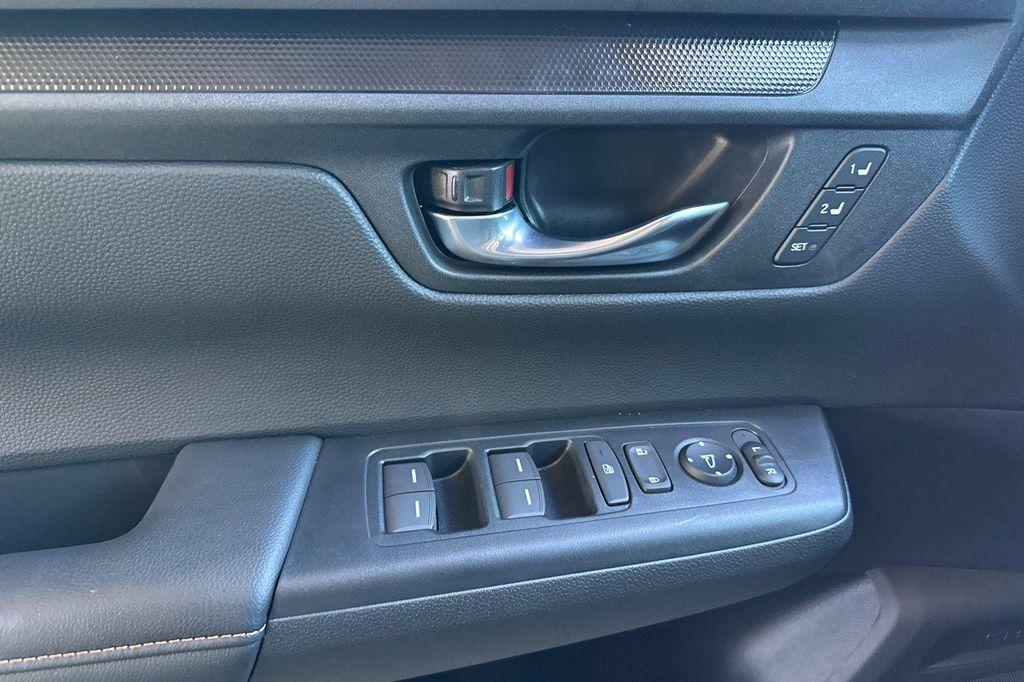 new 2026 Honda CR-V Hybrid car, priced at $41,760