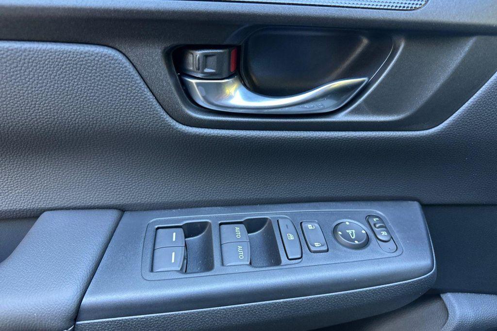 new 2026 Honda CR-V car, priced at $33,200