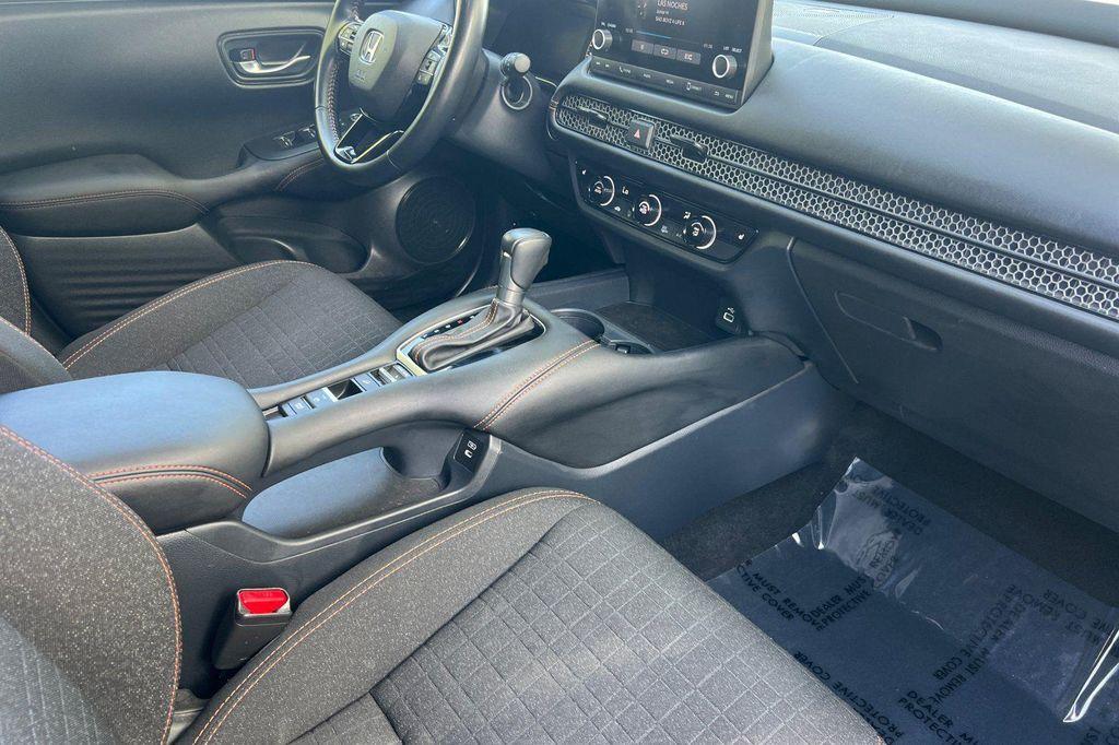 used 2025 Honda HR-V car, priced at $26,009