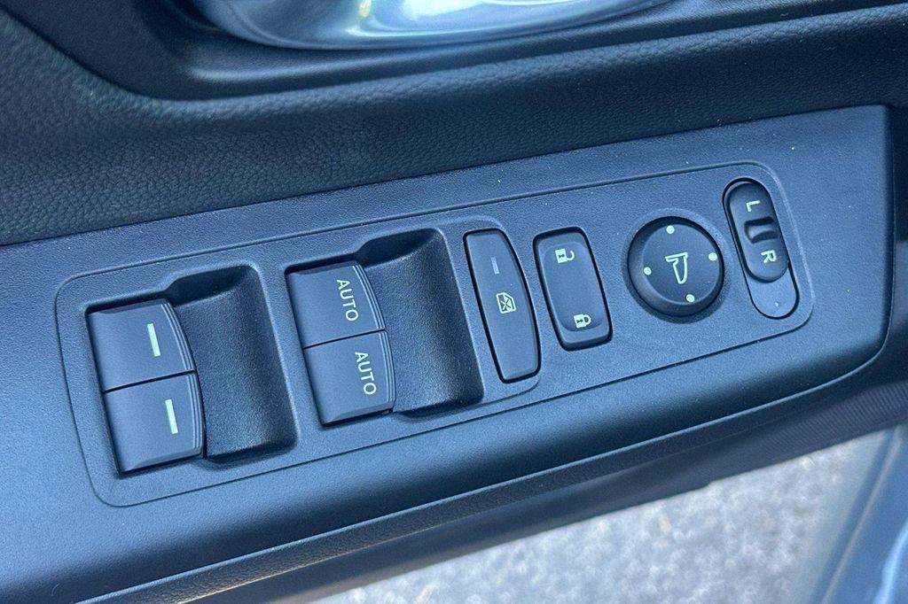 new 2026 Honda CR-V Hybrid car, priced at $40,790