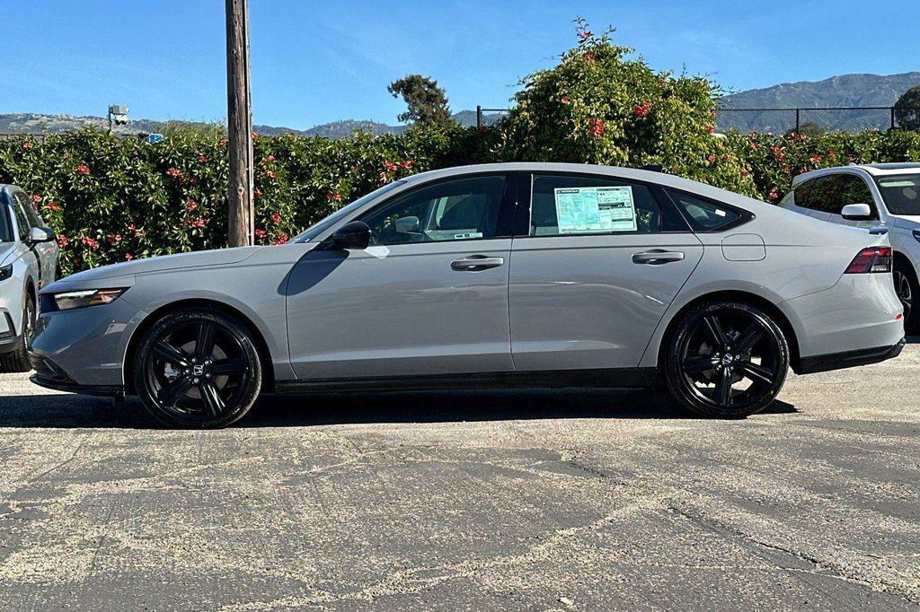 new 2026 Honda Accord Hybrid car