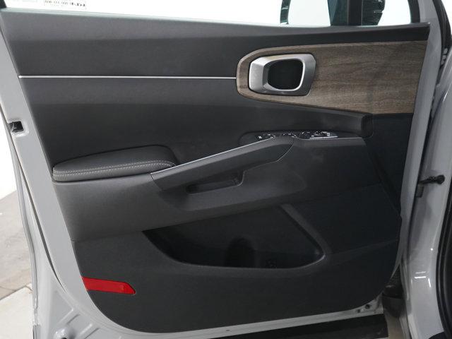 used 2022 Kia Sorento car, priced at $30,348