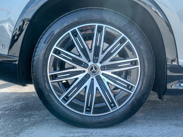 used 2025 Mercedes-Benz EQS 580 car, priced at $104,999